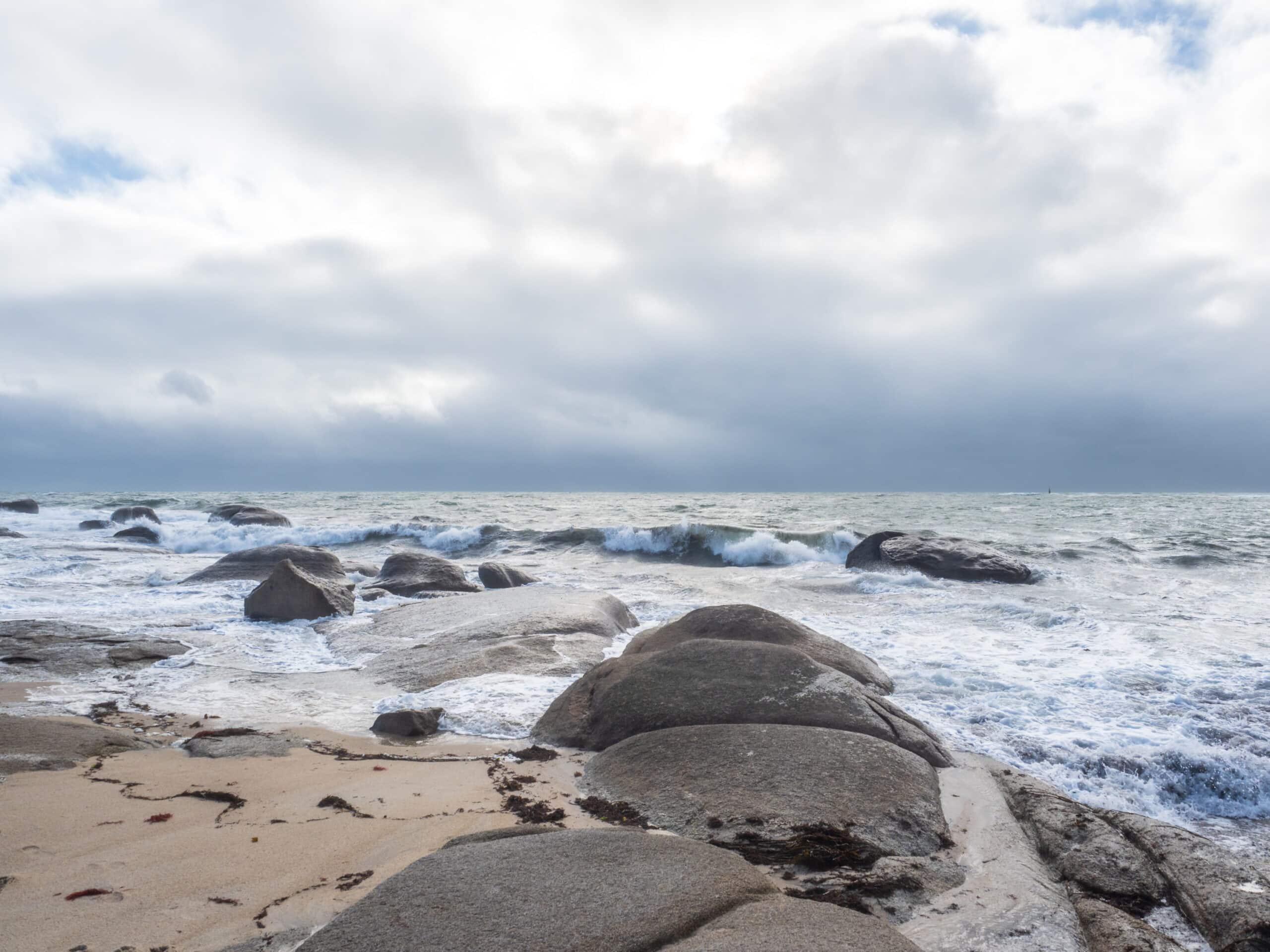 Herbstwetter 20231018 164627 Concarneau scaled